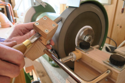 Drechselwerkzeug: Schleifen – Schärfen – Führen