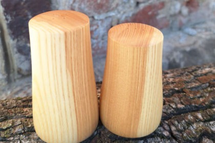 Salz- und Pfefferstreuer drechseln